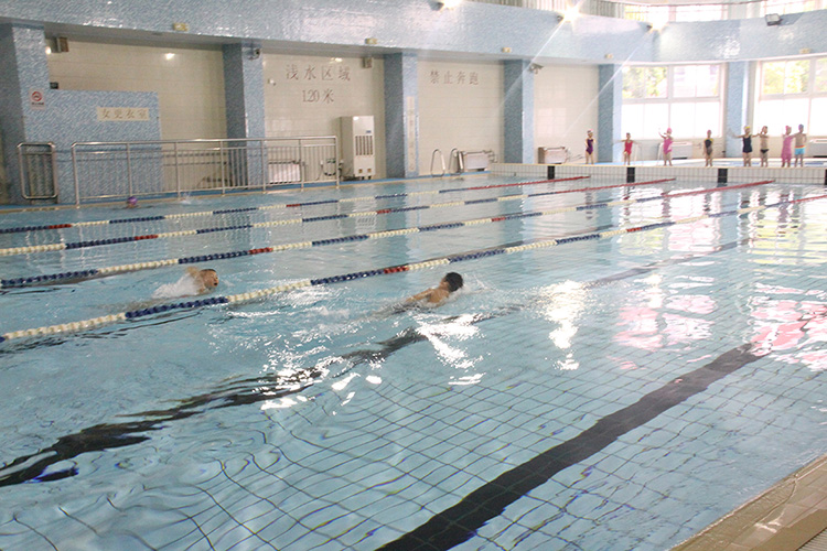 中原游泳馆